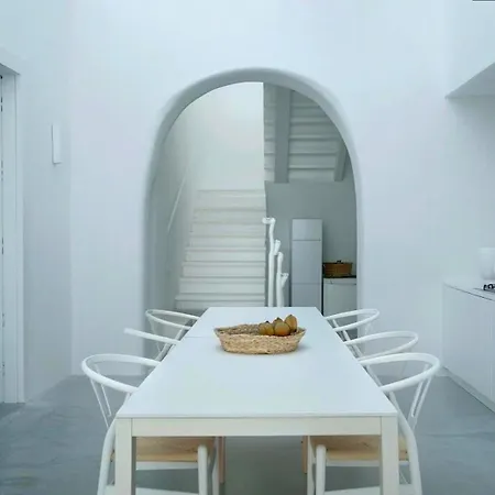 Feriehus Cycladic Guesthome With Infinity Pool And Sea Views