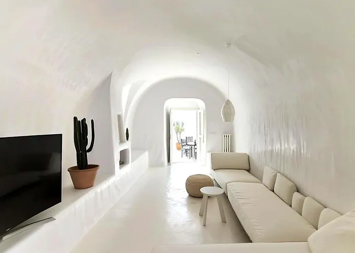 Feriehus Cycladic Guesthome With Infinity Pool And Sea Views Fira (Santorini)