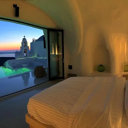 Vakantiehuis Cycladic Guesthome With Infinity Pool And Sea Views Firá