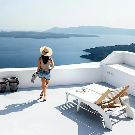 Vakantiehuis Cycladic Guesthome With Infinity Pool And Sea Views Firá